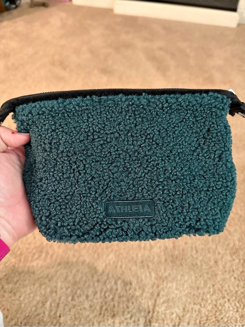 Sherpa Mini Crescent Bag Green